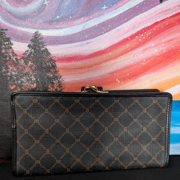 Bally Black and Brown Women's Wallet - Picture 2 of 8